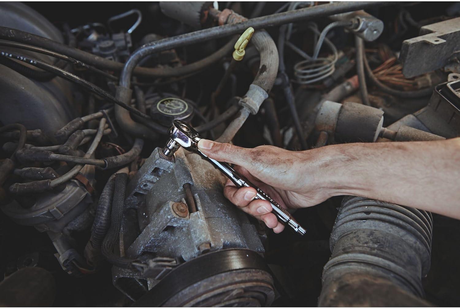 imageCRAFTSMAN Standard Ratchet 120Tooth 38in Drive QuickRelease CMMT82011