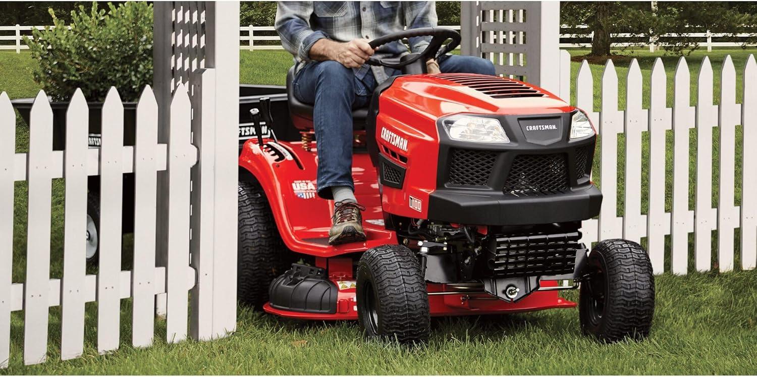 imageCRAFTSMAN 36 Gas Riding Lawn Mower with 115 HP Briggs and Stratton SingleCylinder Engine Gas Lawn Tractor with 7Speed Transmission RedBlack 13AC77XYA9336 Deck Size