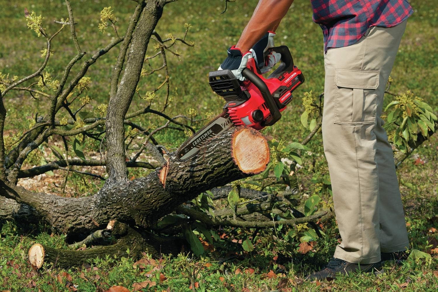 imageCRAFTSMAN V20 RP Cordless Chainsaw Powerful and Lightweight 12 Inch 5Ah Battery and Charger Included CMCCS630P14Ah Chainsaw Kit